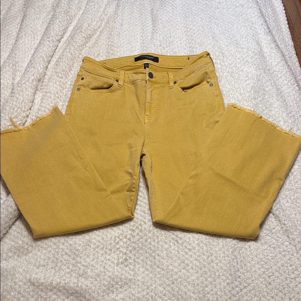 Liverpool Golden Ochre Cropped Flare Jeans Size 10/30